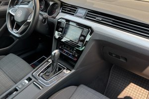 VOLKSWAGEN PASSAT 1.5TSI DSG PETROL - 2021год / 124306km 9
