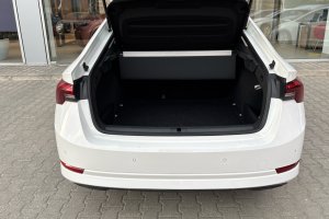 SKODA OCTAVIA 2.0TDI DSG DIESEL - 2022год / 115865km 8