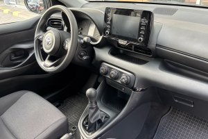 TOYOTA YARIS 1.0 LIGHT PETROL - 2022год / 25474km 9