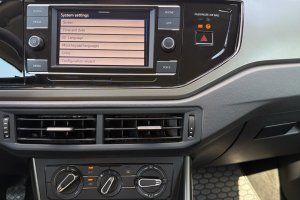VOLKSWAGEN POLO 1. MPI PETROL - 2021год / 108222km 18