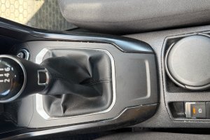VOLKSWAGEN T-ROC 1.6TDI DIESEL - 2019год / 34213km 15