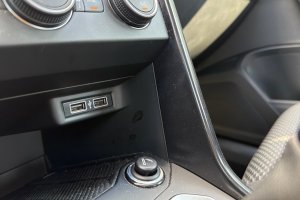 VOLKSWAGEN T-ROC 1.6TDI DIESEL - 2019год / 34213km 22