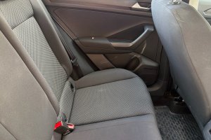 VOLKSWAGEN T-ROC 1.6TDI DIESEL - 2019год / 34213km 24