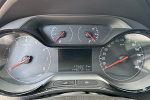 OPEL CROSSLAND X 1.2 PETROL - 2017год / 149072km 14