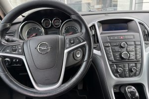 OPEL ASTRA 1.6 CDTI DIESEL - 2016год / km 13