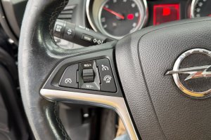 OPEL ASTRA 1.6 CDTI DIESEL - 2016год / km 19