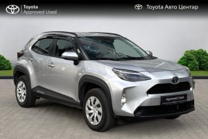 TOYOTA YARIS CROSS 1.5 HYBRID - 2024год / 25231km 0