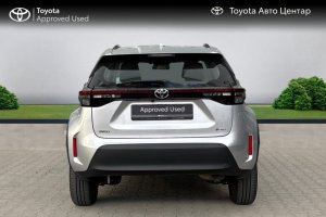TOYOTA YARIS CROSS 1.5 HYBRID - 2024год / 25231km 6