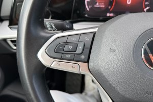 VOLKSWAGEN GOLF 2.0TDI DIESEL - 2022год / 40864km 25