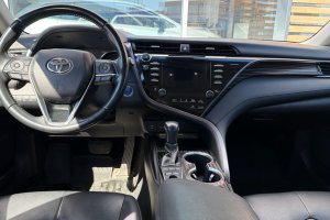 TOYOTA CAMRY 2.5 HYBRID - 2019год / 207357km 10