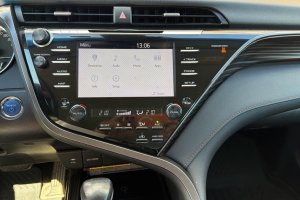 TOYOTA CAMRY 2.5 HYBRID - 2019год / 207357km 19