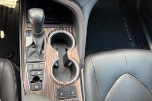 TOYOTA CAMRY 2.5 HYBRID - 2019год / 207357km 23