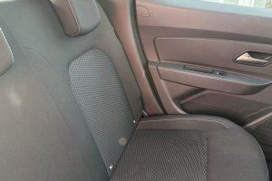 DACIA DUSTER 1.5 DCI DIESEL - 2018год / 147711km 24