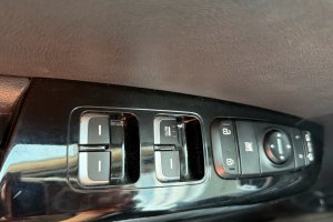 KIA SPORTAGE 1.7CRDI DIESEL - 2018год / 115186km 19