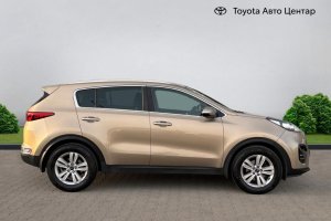 KIA SPORTAGE 1.7CRDI DIESEL - 2018год / 115186km 3