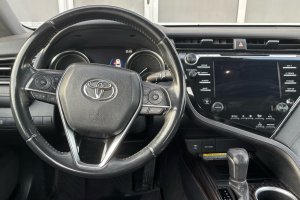 TOYOTA CAMRY 2.5 HYBRID - 2019год / 169880km 11