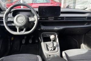 JEEP AVENGER 1.2 PETROL - 2025год / 9011km 10
