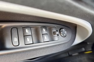JEEP AVENGER 1.2 PETROL - 2025год / 9011km 26