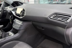 PEUGEOT 308 1.5HDI DIESEL - 2021год / 114880km 9