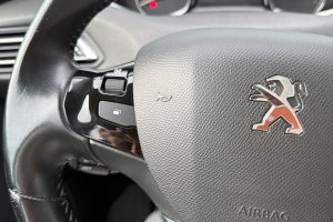PEUGEOT 308 1.5HDI DIESEL - 2021год / 114880km 17