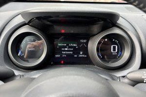 TOYOYA YARIS CROSS FANCY 1.5 PETROL - 2022год / 25818km 14