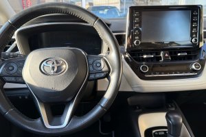 TOYOYA COROLLA 1.8 HYBRID EXECUTIVE - 2021год / 128042km 13