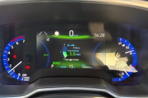 TOYOYA COROLLA 1.8 HYBRID EXECUTIVE - 2021год / 128042km 14