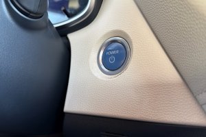 TOYOYA COROLLA 1.8 HYBRID EXECUTIVE - 2021год / 128042km 18