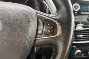 RENAULT CLIO 1.5DCI DIESEL - 2016год / 134359km 21