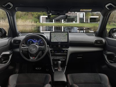 Yaris Cross НАСКОРО 8