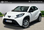 TOYOTA AYGO X PLAY PETROL - 2024год 2